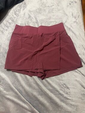 HALARA Burgundy Athletic Skort
